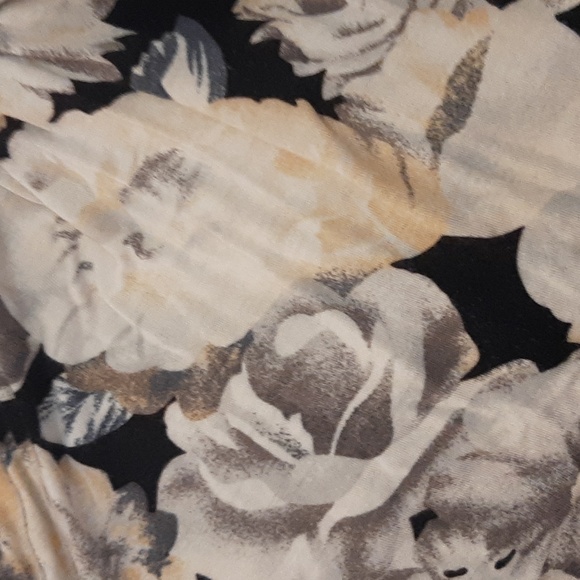 Tank Top - Picture 7 of 7